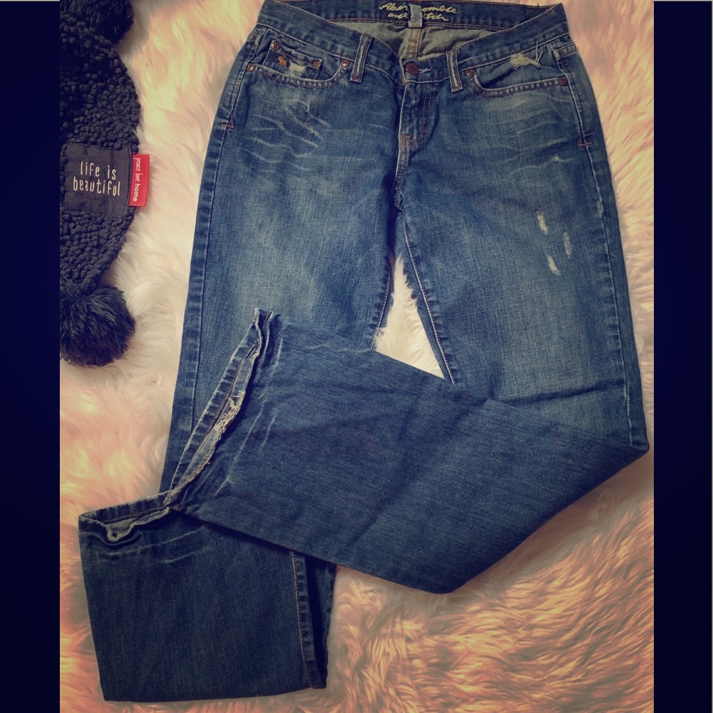 Abercrombie & Fitch bootleg jeans